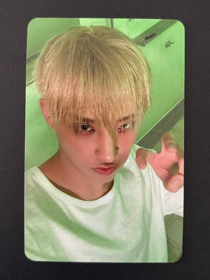 P1HARMONY – UNIQUE APPLE MUSIC POB LIGHT KEYRING VER. Photocard Ufficiale | Collezionabile K-Pop