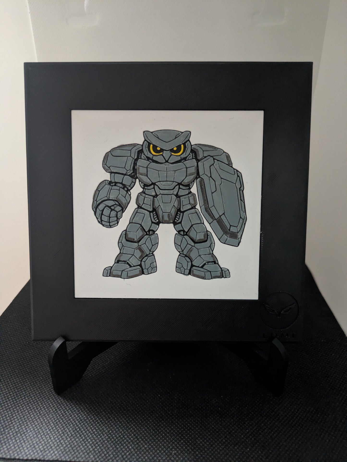 DRAEM – LUMI Robots Unità D26 Defender | Quadro 3D Colorata a Mano con Cornice 150×150 mm