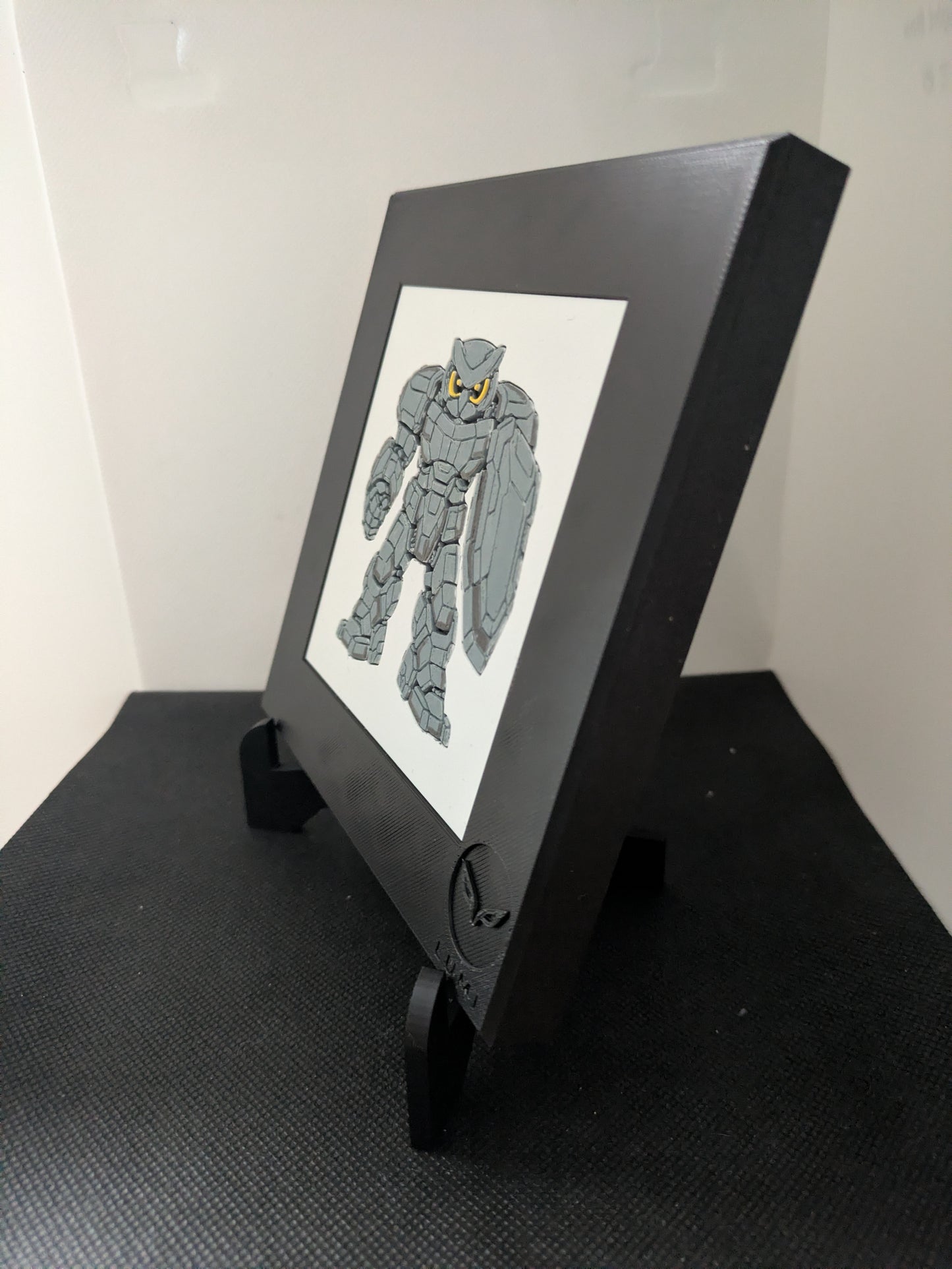 DRAEM – LUMI Robots Unità D26 Defender | Quadro 3D Colorata a Mano con Cornice 150×150 mm