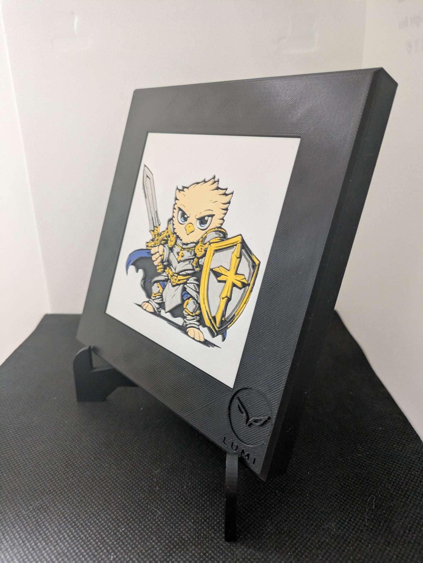 DRAEM – LUMI Robots Unit D26 Defender | Hand-Painted 3D Sculpture with Frame 150×150 mm