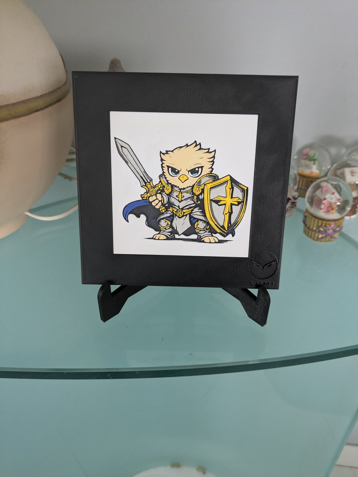 DRAEM – LUMI Robots Unit D26 Defender | Hand-Painted 3D Sculpture with Frame 150×150 mm